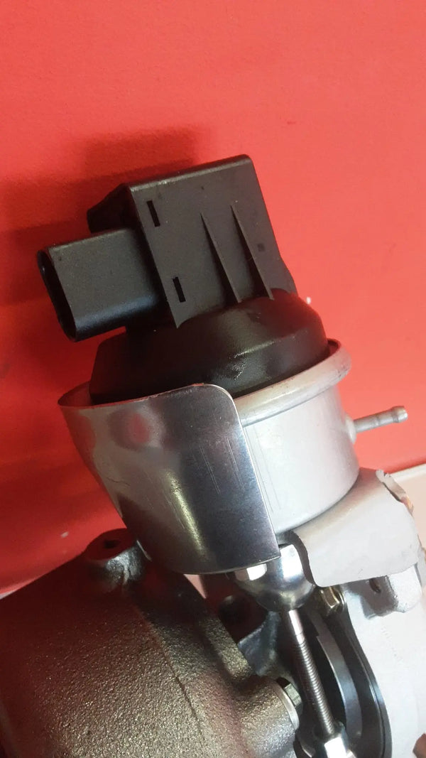 Turbina nuova non originale Volkswagen TIGUAN 2.0 TDI 4motion 140 cv 103 kw 53039900205, 5303880139, 53039700132, 53039700139, 53039700139TBJ, 53039700205, 53039880132, 53039880205, 53039900205, BV43B, BV43B0132, 03L253010C, 03L253016F TurboMM