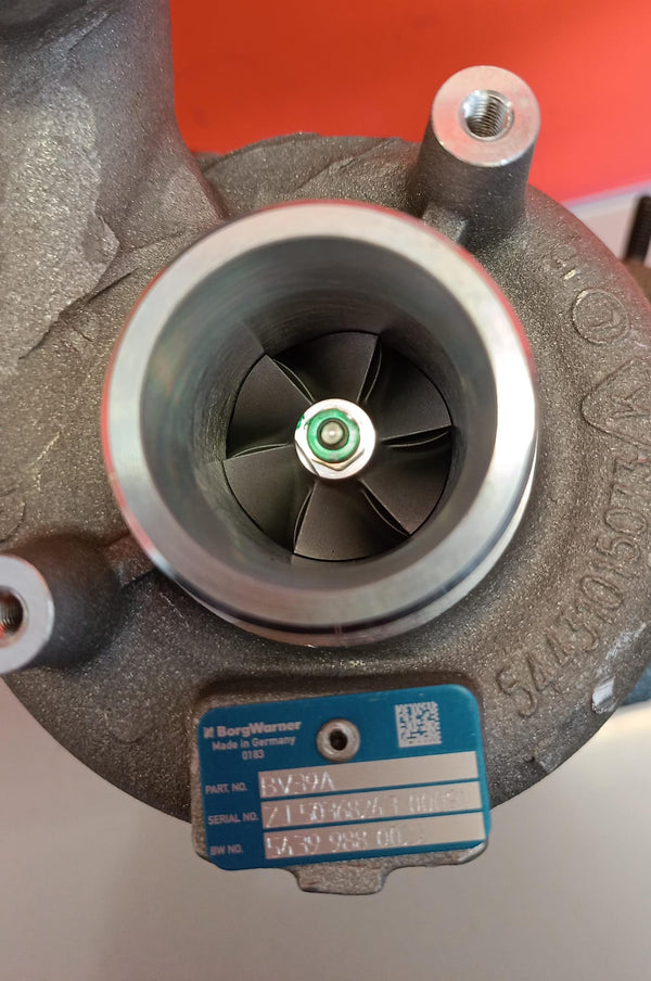 Turbina nuova originale Volkswagen TOURAN 1.9 TDI 105 cv 77 kw 038253016rv, 038253016rx, 038253056e, 038253056eu, 038253056ev, 038253056ex, 038253056g, 038253056gu, 038253056gv, 038253056gx BORGWARNER