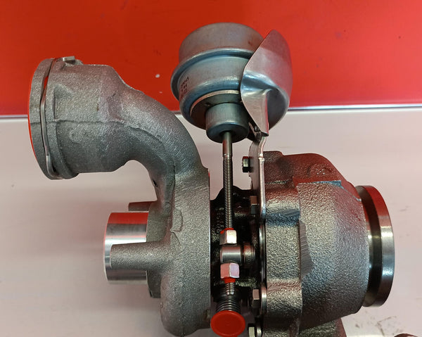 Turbina nuova originale Volkswagen TOURAN 1.9 TDI 105 cv 77 kw 038253016rv, 038253016rx, 038253056e, 038253056eu, 038253056ev, 038253056ex, 038253056g, 038253056gu, 038253056gv, 038253056gx BORGWARNER