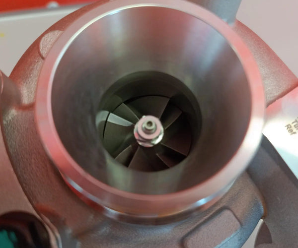 Turbina nuova non originale PEUGEOT TRAVELLER 1.6 BlueHDi 95 cv 70 kw 1696537, av6q6k682bb, 4337302003, 4937302004, 4937302013, 00000375q9, 00000375r0, 0375q9, 0375r0, 9617801980, 9673283680, 9678283680, 9401402003 TurboMM
