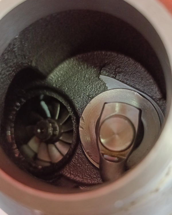 Turbina nuova non originale PEUGEOT PARTNER TEPEE 1.6 HDi 16V 90 cv 66 kw 4917307518, 4917307522, 4917307527, 4917307528, 0375J0, 0375N5, 0375Q3, 0375Q4, 0375Q5, 9662371080, 9682881780, 403N100121, 9401402004 TurboMM