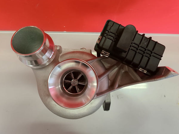 Turbina nuova BMW 518 d Touring 143 cv 105 kw 8513298, 8513299, 8517452, 8517453, 8519475, 8519476, 851745201, 851745203, 851947501, 851947502, 851947503, 851947504, 851947505, 851947506, 4933500600, 4933500610, 4933500635 TurboMM