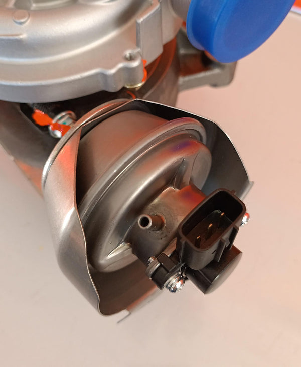 Turbina nuova non originale Ford C-Max 2.0 tdci 136 cv 100 kw 1231955, 1327582, 1331247, 1406472, 1432212, 1483819, 3m5q6k682ba, 3m5q6k682bb, 3m5q6k682ca, 3m5q6k682cb, 3m5q6k682cc, 3m5q6k682cd, 7287680004, 7287680005 TurboMM