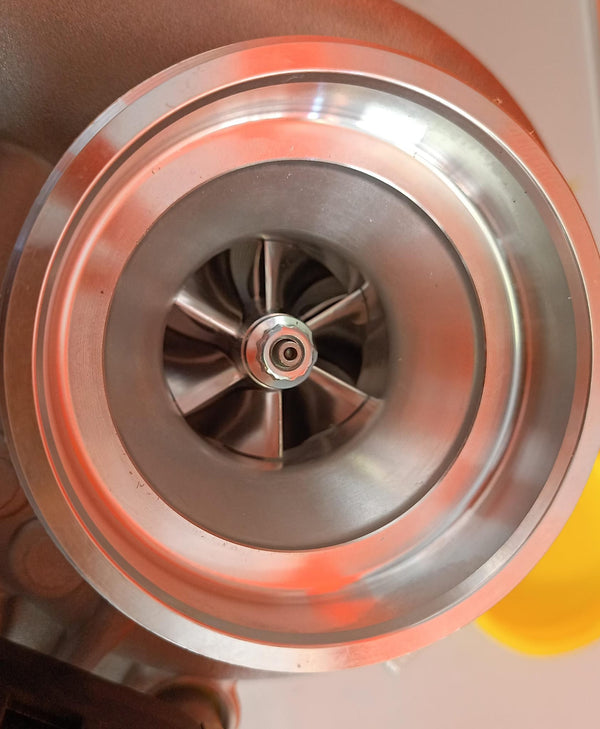 Turbina nuova non originale Range Rover Evoque Convertible 2.0 d 4x4 180 cv 132 kw Jde39467, g4d36k682ad, g4d36k682ae, g4d36k682af, g4d36k682ag, g4d36k682ah, lr073722, lr083483, lr094424, 4933501930, 49335-01940, 4933501950, 4933501960, 4933501970 TurboMM