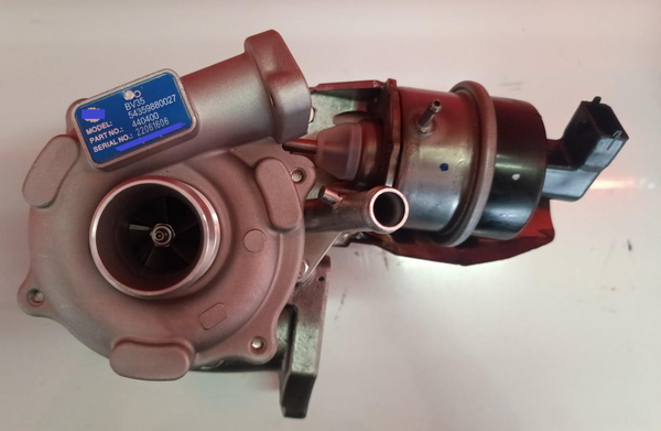Turbina nuova non originale Fiat Doblò Cargo 1.6 d Multijet 100 cv 74 kw 55225439, 55212341, 55216672, 55221160, 55225439, 71724439, 860164, 0860550, 93195858, 95516200, 54359700027TBJ, 54359800027, 54359800027R, 54359700027 TurboMM