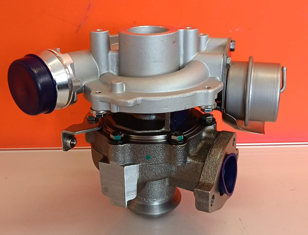 Turbina nuova non originale Nissan Note 1.5 dci 103 cv 76 kw 54389700006, 54389880006, 6070900080, 6070900280, 607090780, A6070900080, A6070900280, A6070900780, 144114825R, 144117462R